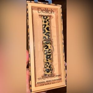 New Delilah animal (leopard)print fur band for Apple Watch size 42mm, 44mm, 45mm